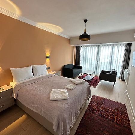 Terrace Guesthouse อิสตันบูล ภายนอก รูปภาพ