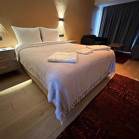 Terrace Guesthouse อิสตันบูล ภายนอก รูปภาพ