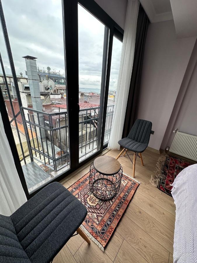 Terrace Guesthouse อิสตันบูล ภายนอก รูปภาพ